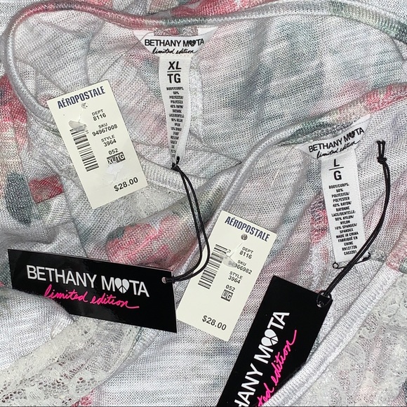 BETHANY MOTA Country Rose Cream Lace Slit Back Tank Top Heck Yeah NWTS - Picture 8 of 8